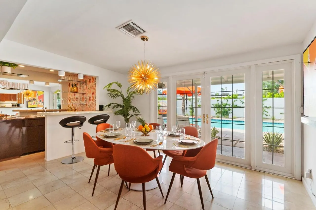 Feriehus Tropicale Palms - Luxe 3 Bedroom With King Beds And 3 Baths Palm Springs